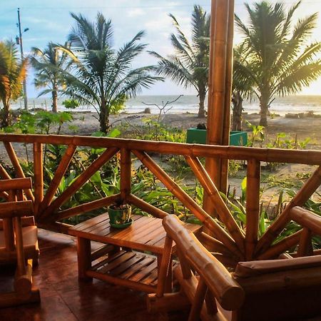 Seaside Garden Ecolodge モンピチェ エクステリア 写真
