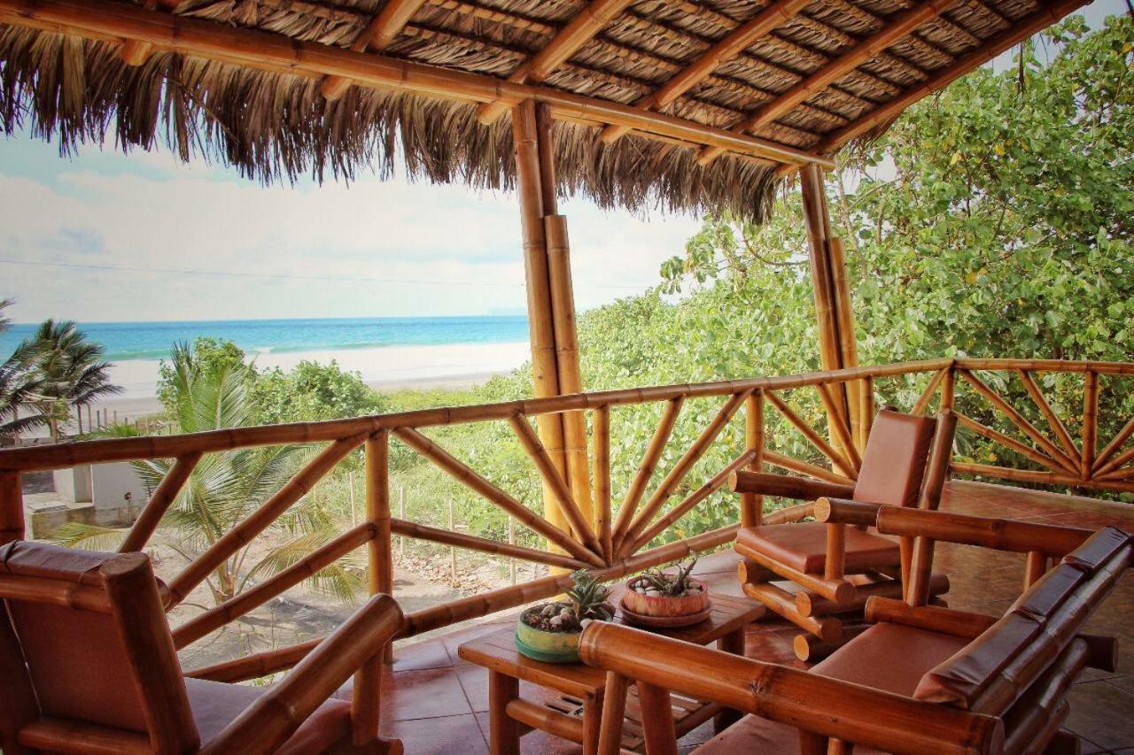 Seaside Garden Ecolodge モンピチェ エクステリア 写真